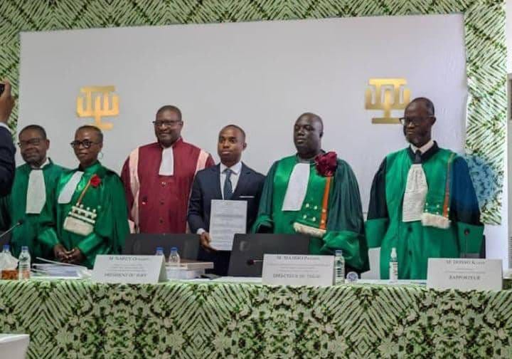 Sitting on a doctoral thesis defence jury